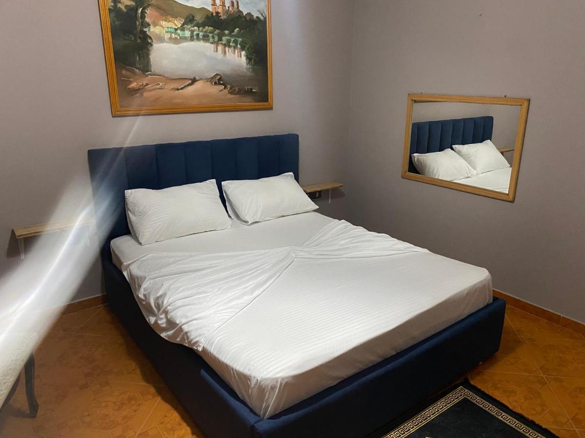 Hotel Belind Berat Exteriör bild